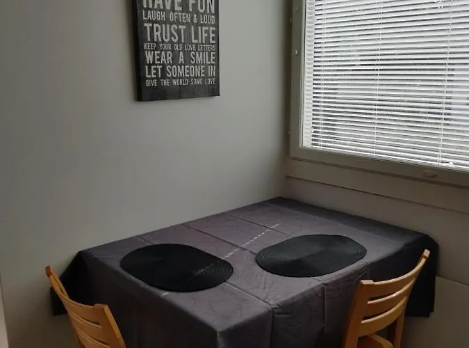 Kaarteen Yksioe Apartamento